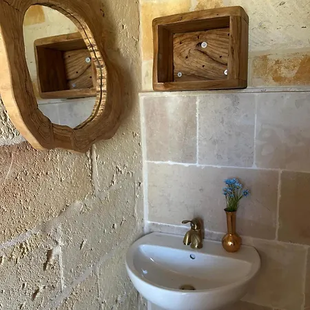 Trullo&lamia Meraki