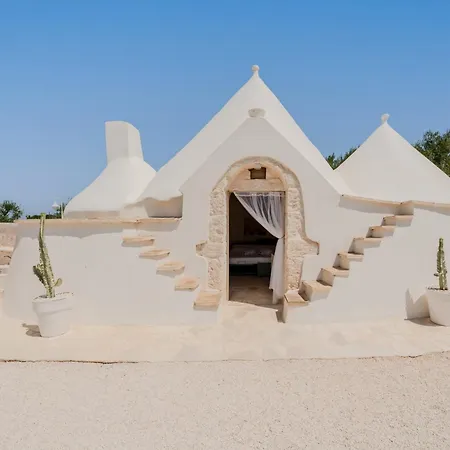 Trullo & Lamia Meraki בית נופש