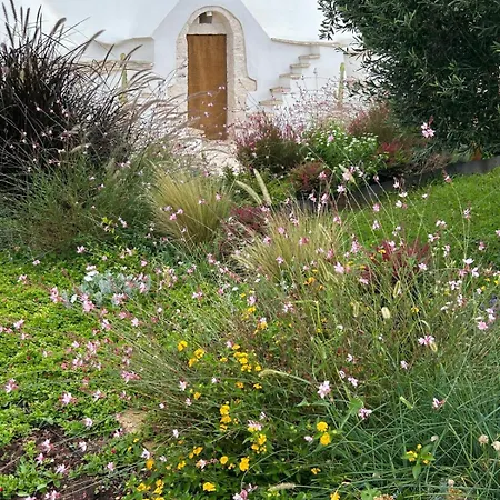 Trullo & Lamia Meraki Ostuni