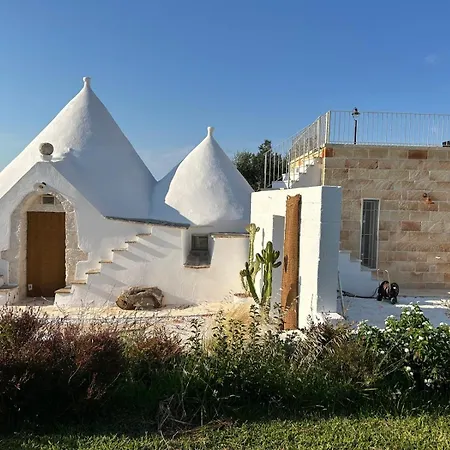 Trullo & Lamia Meraki בית נופש *