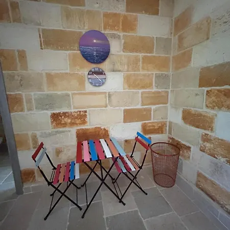 בית נופש Trullo & Lamia Meraki אוסטוני
