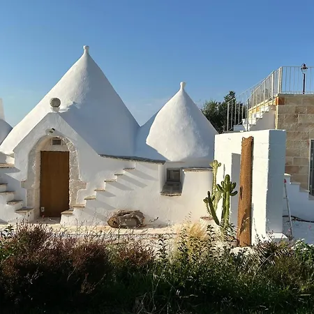 Trullo & Lamia Meraki בית נופש *